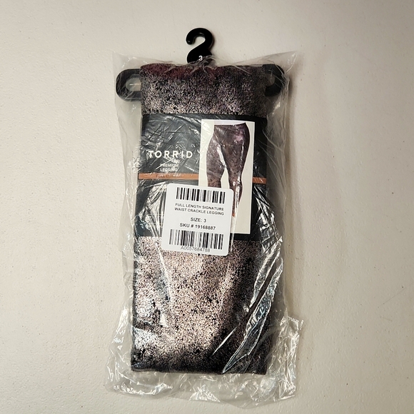 ❤️NWT VINTAGE TORRID LEGGING - SHINY FOIL CRACKLE PRINT GUNMETAL GRAY PLUS SIZE - Picture 7 of 12